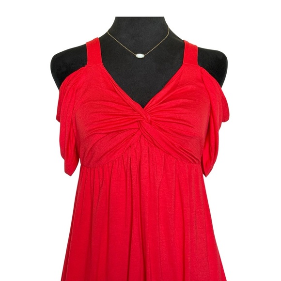 NWT NY & C Woman’s Small Red Off The Shoulder Ruffled Tank Top With Cute Accents - Picture 2 of 7